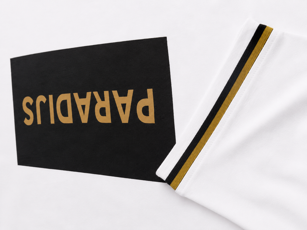P02 Premium Signature T-Shirt – Wit | Paradijs Leven